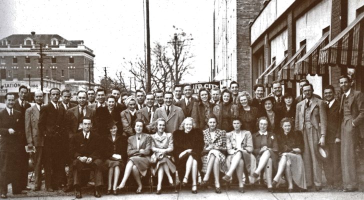 Photographers and finishers in front of the Olan Mills headquarters in Tuscaloosa, 1939. From Olan Mills: The First Fifty Years, published by the company, 1982.